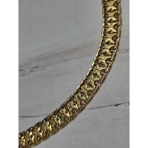 Vintage 70s Monet Fancy X Link Chain Yellow Gold Tone Necklace 16" - Picture 2 of 6